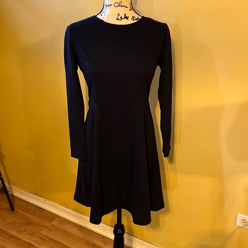 Women’s dress